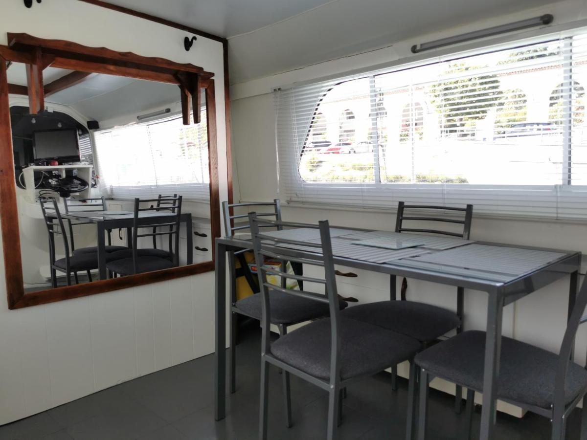 Hotel Bateau Bleu Entier 10m avec Terrasse à Beaucaire  Extérieur photo