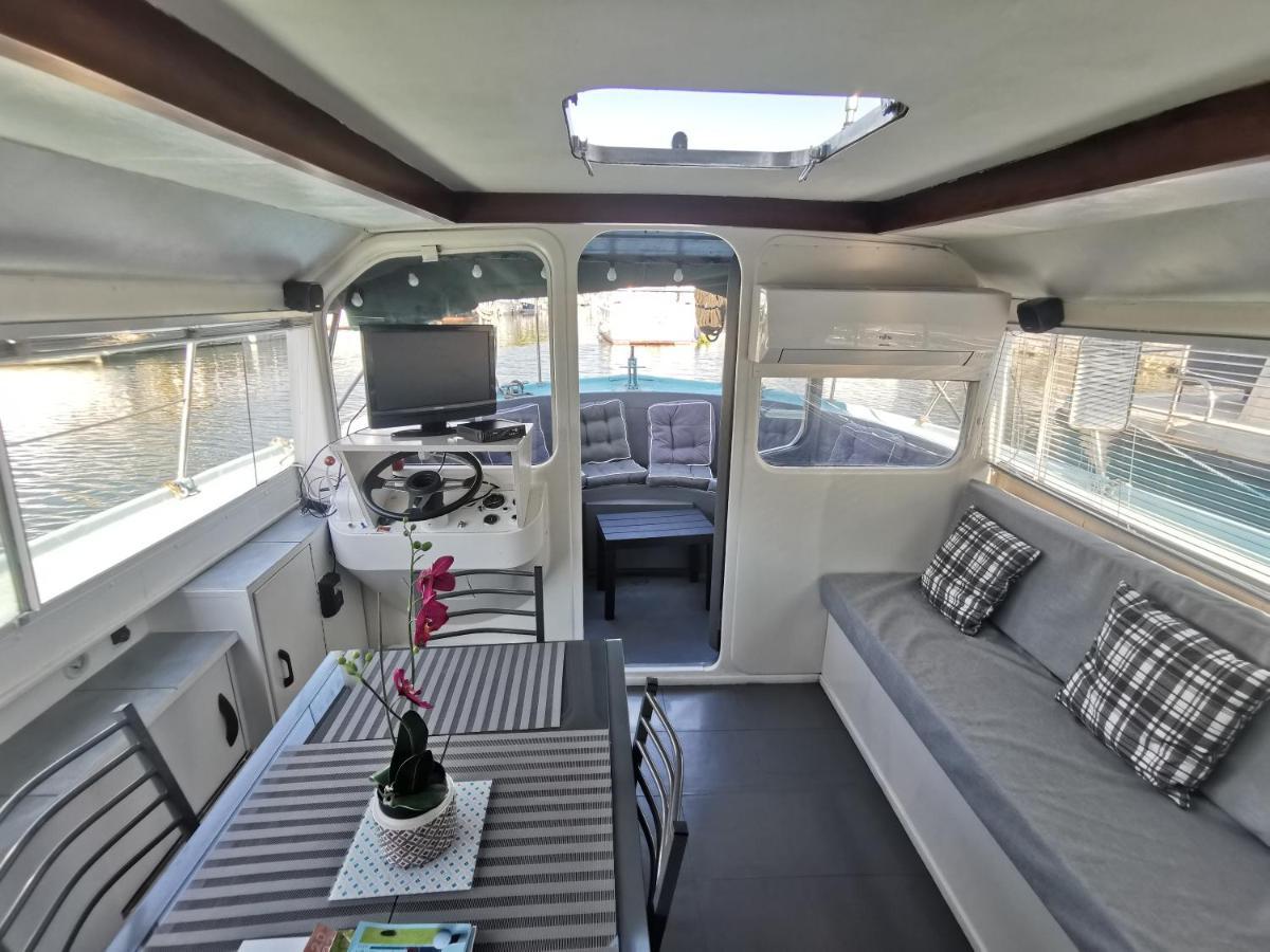 Hotel Bateau Bleu Entier 10m avec Terrasse à Beaucaire  Extérieur photo